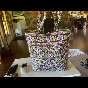 VETA BRADLEY PLUM PETALS TOGGLE TOTE EUC